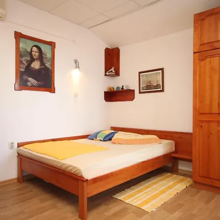 With A Parking Space Preko, Ugljan - 8224 Apartment *